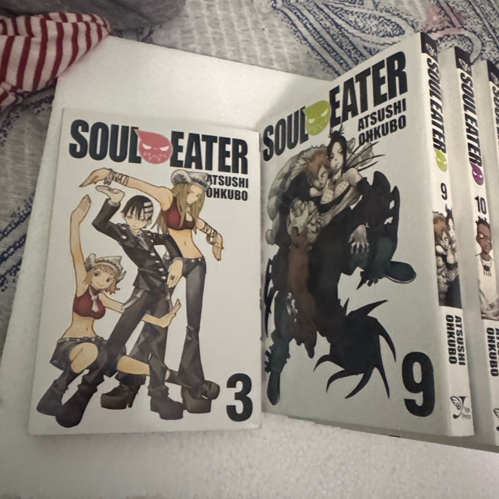 Soul Eater Manga Volumes 12 pc set - White Spine Set - Picture 2 of 2